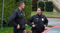 The Rookie – Tim Bradford (Eric Winter) und Lucy Chen (Melissa O'Neil) sind auf Streife.