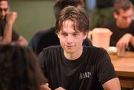 Boot Camp – Um seine Freundin zu befreien, lässt sich Ben (Gregory Smith) ebenfalls ins Boot Camp einweisen. Doch zunächst muss er hilflos mitansehen, wie Sophie von dem despotischen Lagerleiter Norman Hail misshandelt wird ...