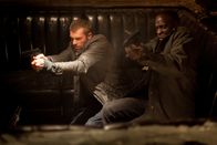 RoboCop – Alex Murphy / RoboCop (Joel Kinnaman) and Jack (Michael K Williams) star in Columbia Pictures' "RoboCop."