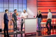 Fakt oder Fake – L-R: Clemens Maria Schreiner, Stefan Haneder, Gerald Fleischhacker, Mirjam Weichselbraun, Gery Seidl.