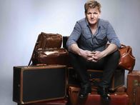 Hotel Hell mit Gordon Ramsay – Schimmlige Badezimmer, Haare im Bett, freches Personal und fragwürdiges Essen - oft trifft man in Hotels auf die unangenehmsten Überraschungen, die einem die schönsten Tage des Jahres so richtig vermasseln können. Doch damit ist jetzt Schluss, denn Gordon Ramsay fegt ordentlich durch ...