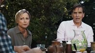 Boar – L-R: Debbie (Simone Buchanan) und Bruce (Bill Moseley)