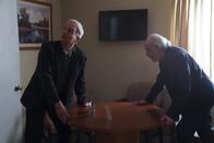 Navy CIS – Leroy Jethro Gibbs (Mark Harmon, l.); Joe Smith (Chrisopher Lloyd, r.)