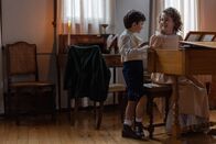 Nannerl - Mozarts Schwester – Maria-Anna Mozart Child / Tween (Chloe Brown, r.)