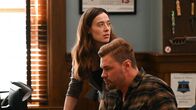 Chicago P.D. – Kim Burgess (Marina Squerciati) und Adam Ruzek (Patrick John Flueger)