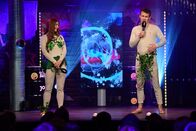 Comedy Battle – Kristina Bogansky (l.); Niko Nagl (r.)