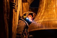 Montagskino im ZDF: Notre Dame in Flammen – Lieutenant Alexandre (Pierre Lottin) weiß, dass jetzt jede Minute zählt.