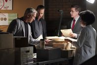 Navy CIS – (v.l.n.r.) Leroy Jethro Gibbs (Mark Harmon); Timothy McGee (Sean Murray); Jimmy Palmer (Brian Dietzen); Kasie Hines (Diona Reasonover)