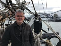 Australien-Saga – Christopher Clark läuft mit der "Endeavor" in den Hafen seiner Heimatstadt Sydney ein.
