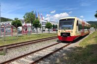 Eisenbahn-Romantik – Stockach: Rund 70 Jahre gab es hier keinen fahrplanmäßigen Personenzugverkehr nach Mengen mehr.