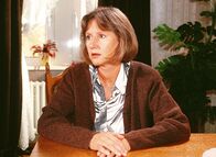 Hinter Gittern - Der Frauenknast – Jutta (Claudia Loerding) glaubt, dass sie Elisabeth umgebracht hat.