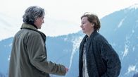 Anatomie eines Falls – Vincent Renzi (Swann Arlaud) spricht mit Sandra Voyter (Andra Hüller).