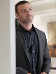 Ray Donovan – Ray Donovan (2016)