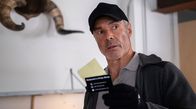 Der Amsterdam-Krimi – Undercover-Ermittler Alex Pollack (Hannes Jaenicke) ermittelt auf eigene Faust.