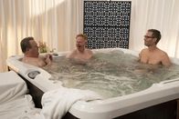 Modern Family – Eric Stonestreet (Cameron Tucker), Jesse Tyler Ferguson (Mitchell Pritchett), Stephen Merchant (Higgins).