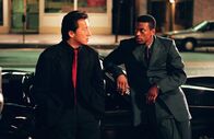 Rush Hour – Top-Agenten auf der Suche nach einem entführten Mädchen: James Carter (Chris Tucker, r.) und Inspektor Lee (Jackie Chan, l.) ...