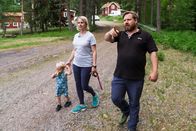 Auf und davon – Auf und davon Staffel 14 Folge 3 In Schweden übernehmen die Rotzlers eine grosse Ferienanlage. 2023