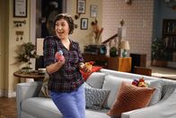 Call Me Kat – Kat (Mayim Bialik)