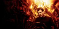 Signs - Zeichen – Eines Tages erscheinen riesige "Zeichen" mitten im Maisfeld des Farmers Graham Hess (Mel Gibson), die eindeutig nicht von Menschenhand geschaffen wurden ...