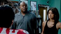 Hawaii Five-0 – Ein Serientäter treibt an Halloween sein Unwesen. Das Team um Max (Masi Oka, l.), Grover (Chi McBride, M.) und Kono (Grace Park, r.) ermittelt, um dem Täter zu stoppen ...