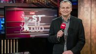 Berlinale-Studio – Das rbb Fernsehen ist offizieller Partner der Berlinale. Im „Berlinale-Studio“ begrüßt in diesem Jahr wieder Knut Elstermann die rbb-Zuschauer live aus dem Berlinale Palast am Potsdamer Platz. Zu Gast beim „Kino King“ sind die interessantesten Schauspieler*innen und Kreativen des Festivals. Dazu gibt es das Wichtigste über die Filme und Menschen der Berlinale.