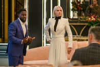 The Man from Toronto – (L-R) Teddy (Kevin Hart), The Handler (Ellen Barkin) und Colonel Marin (Alejandro De Hoyos)