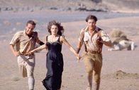 Die Mumie – Jonathan (John Hannah, l.), Evelyn (Rachel Weisz, M.) und Rick (Brendan Fraser, r.)