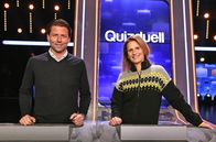 Quizduell-Olymp – Moderatorin Katrin Müller-Hohenstein (r.).