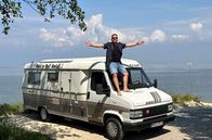 Der Camping-Check – Friso Richter besucht mit seinem Oldtimer-Wohnmobil "Pamela" die Ostsee.