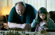 Virgin Mountain – Kindliches Gemüt: Gunnar Jónsson als Fúsi, Franziska Una Dagsdóttir als Hera