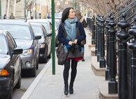 Elementary – Versucht eine Art Frieden zwischen Sherlock und Gregson herzustellen: Watson (Lucy Liu) ...