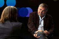 Precht – Der bulgarische Politologe und Politikberater Ivan Krastev (r.) zu Gast bei "Precht" zum Thema: "Zeitenwende? - Die Welt nach dem Kriegsschock".