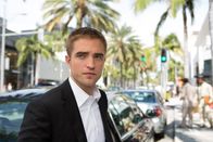 Maps to the Stars – Jerome Fontana (Robert Pattinson)