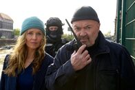 Ein starkes Team – Linett Wachow (Stefanie Stappenbeck) und Otto Garber (Florian Martens) beobachten den heimlichen Deal und veranlassen den Zugriff.