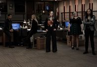 Criminal Minds: Evolution – (v.l.n.r.) Luke Alvez (Adam Rodriguez); Jennifer Jareau (A.J. Cook); Emily Prentiss (Paget Brewster); Penelope Garcia (Kirsten Vangsness); Dr. Tara Lewis (Aisha Tyler)