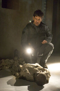 Stargate: Atlantis – Stargate: Atlantis (2005)